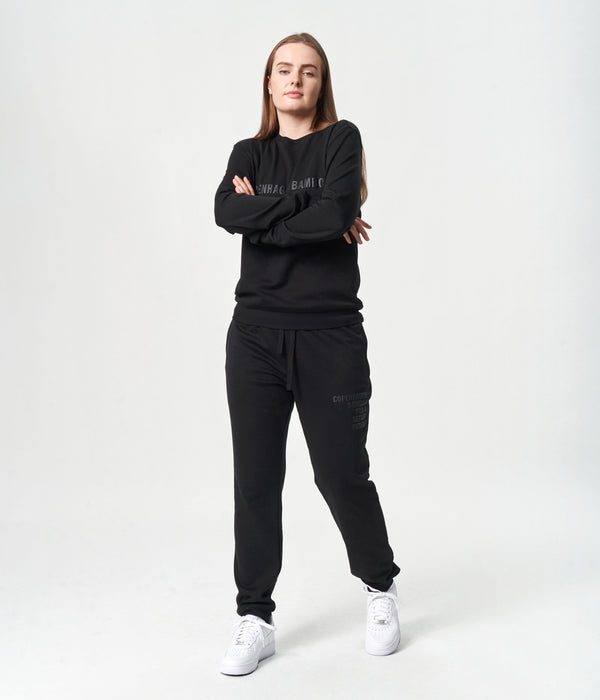 Sort bambus joggingsæt med logo